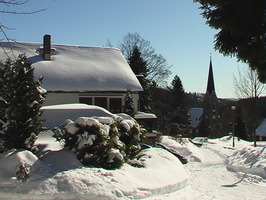 Schierke im Winter - links das Ferienhaus